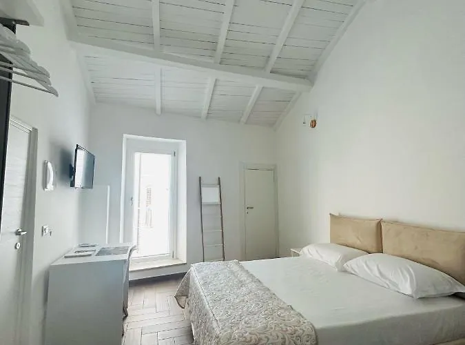 Гостевой дом Dimora Santucci 3*